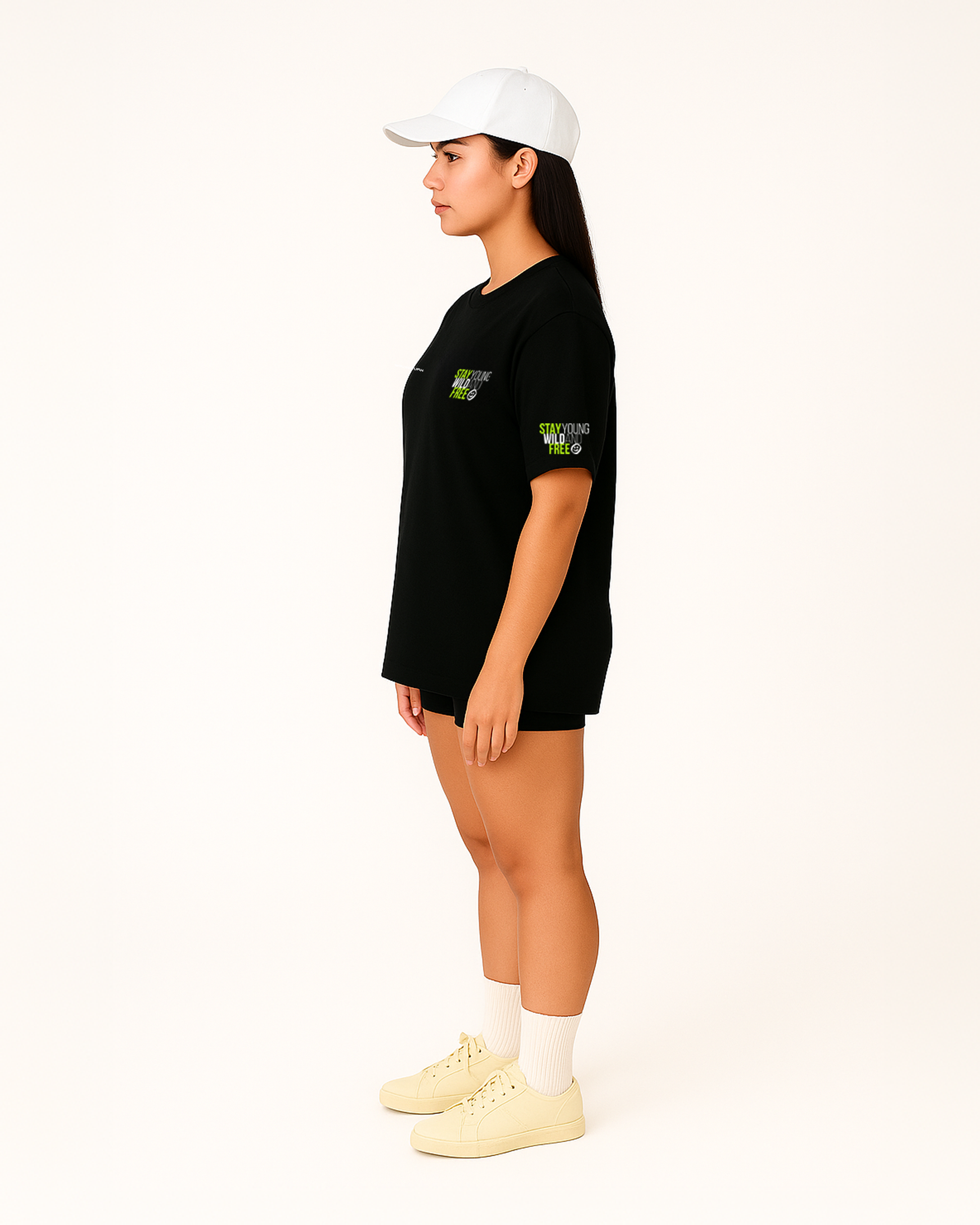KEEP SMILING Oversized Tee